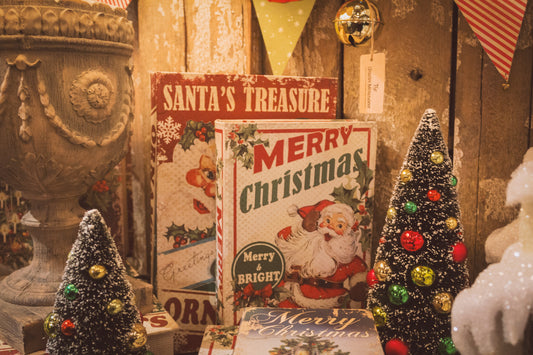 Exploring the Magic of Vintage Christmas Decor